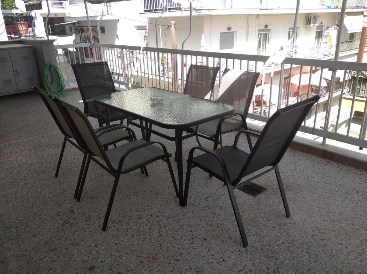 Debby'S Central Apartment Кавала Екстериор снимка